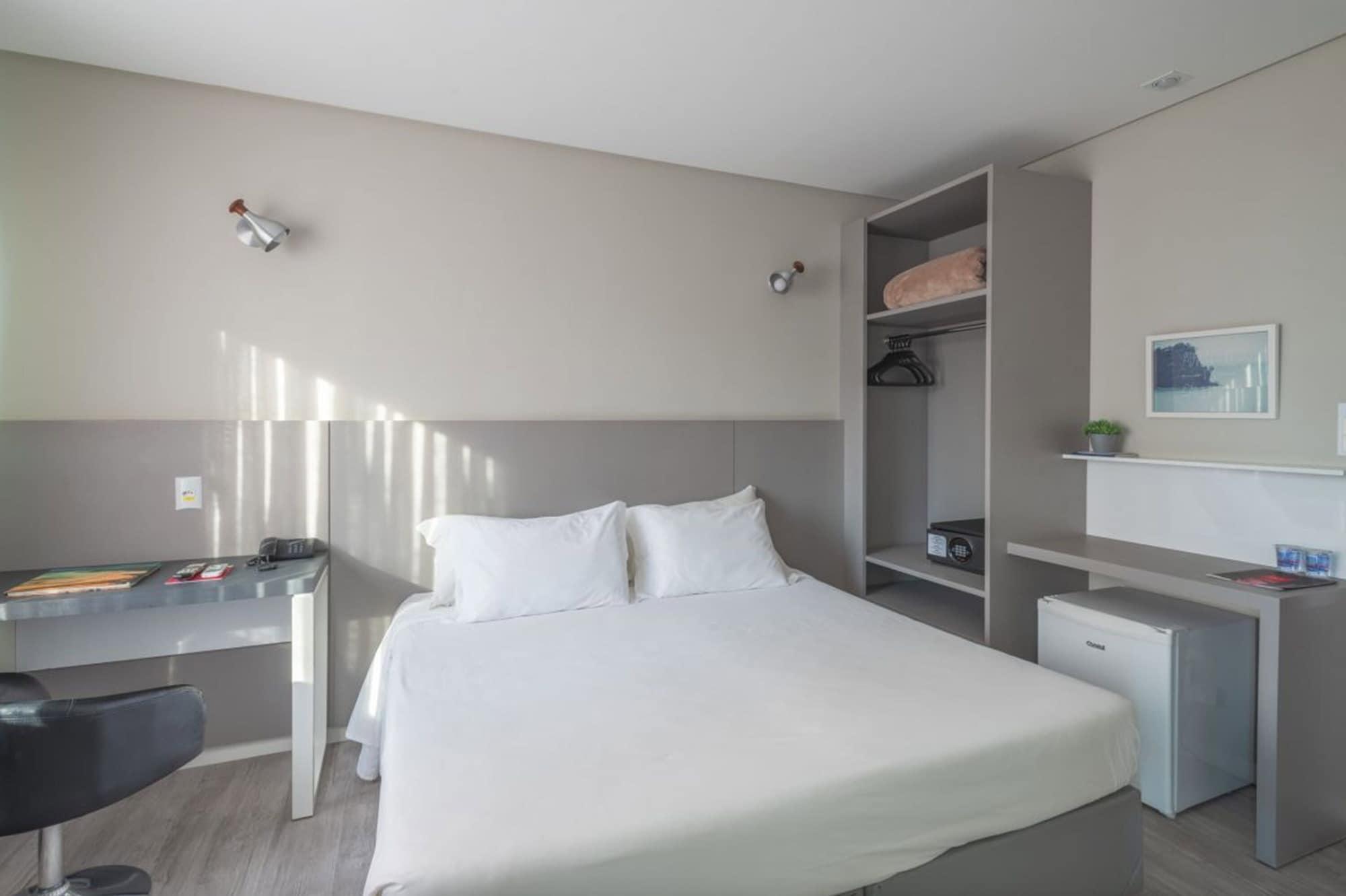 Hotel Melo Balneário Camboriú Екстериор снимка