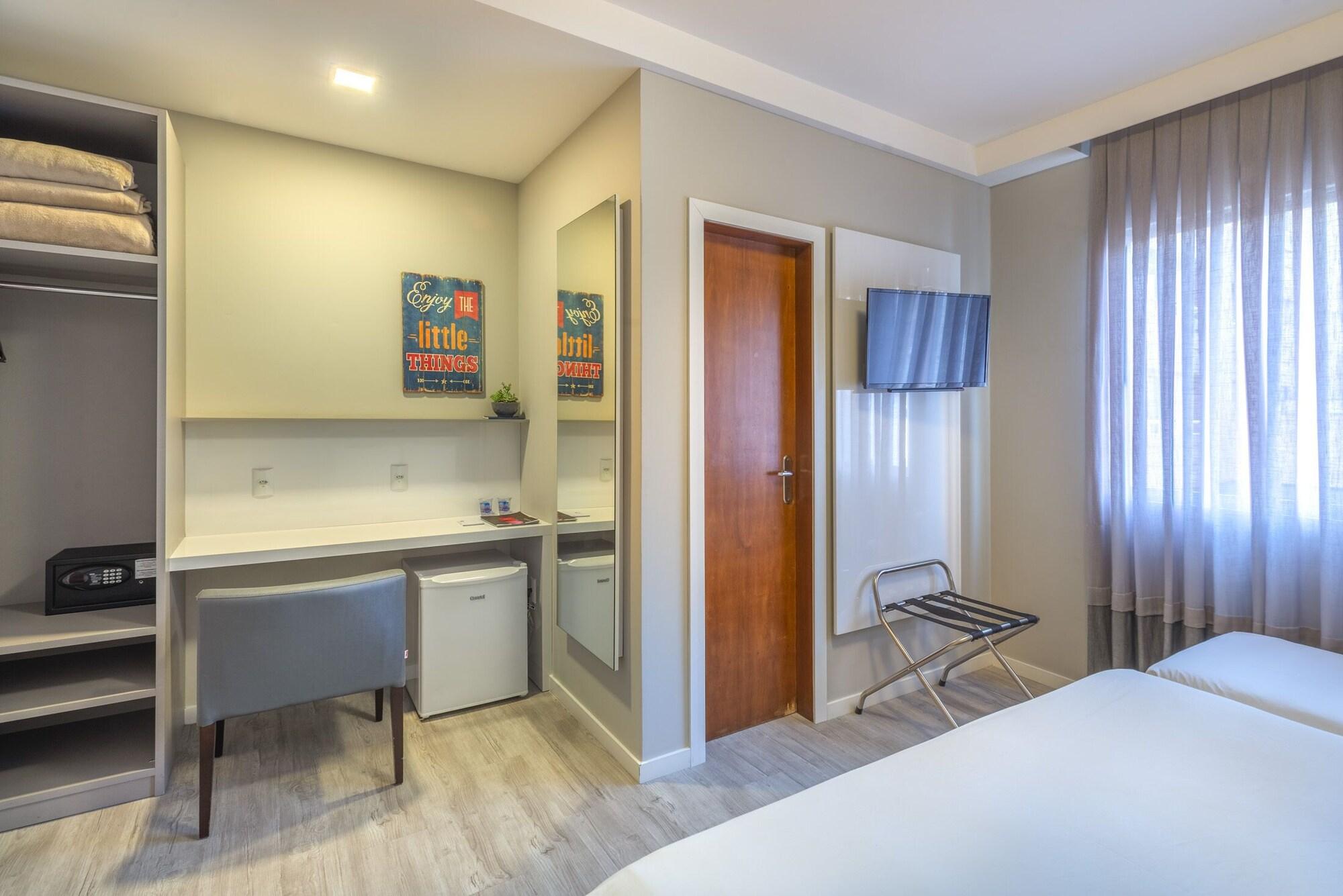 Hotel Melo Balneário Camboriú Екстериор снимка