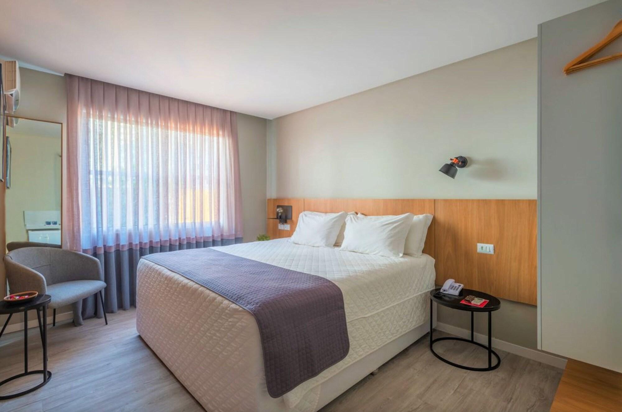 Hotel Melo Balneário Camboriú Екстериор снимка